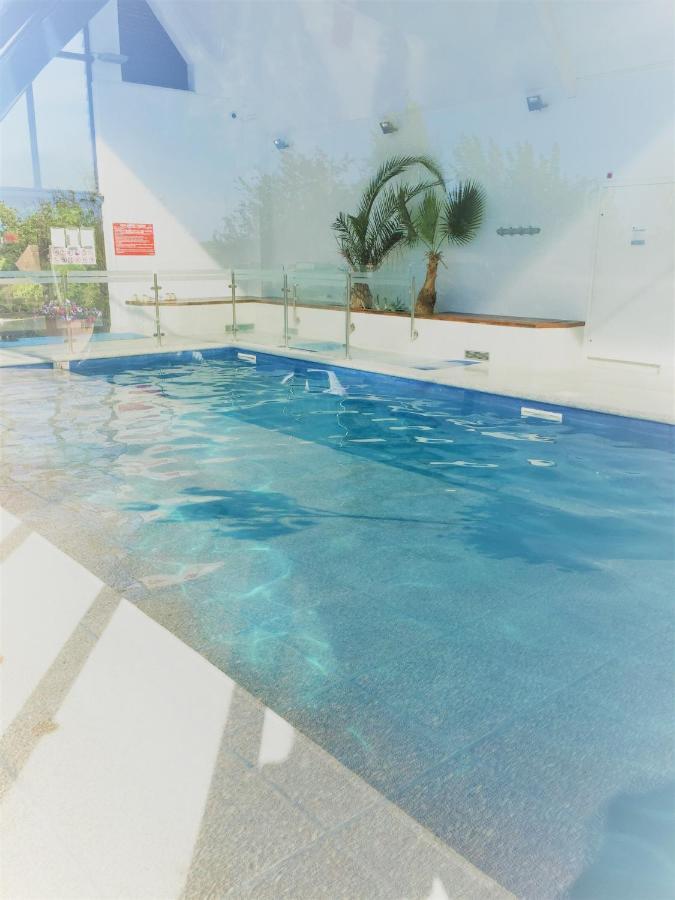 Domaine Prive, , Piscine, Jacuzzi, Joli Appartement Deauville Buitenkant foto